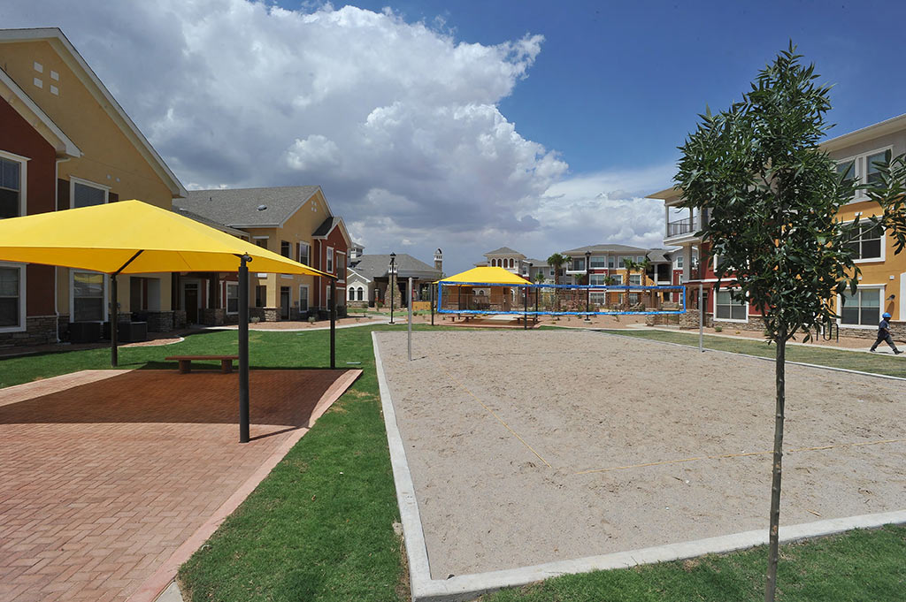 Humphreys Partners Architects Sandstone Ranch Volleyball